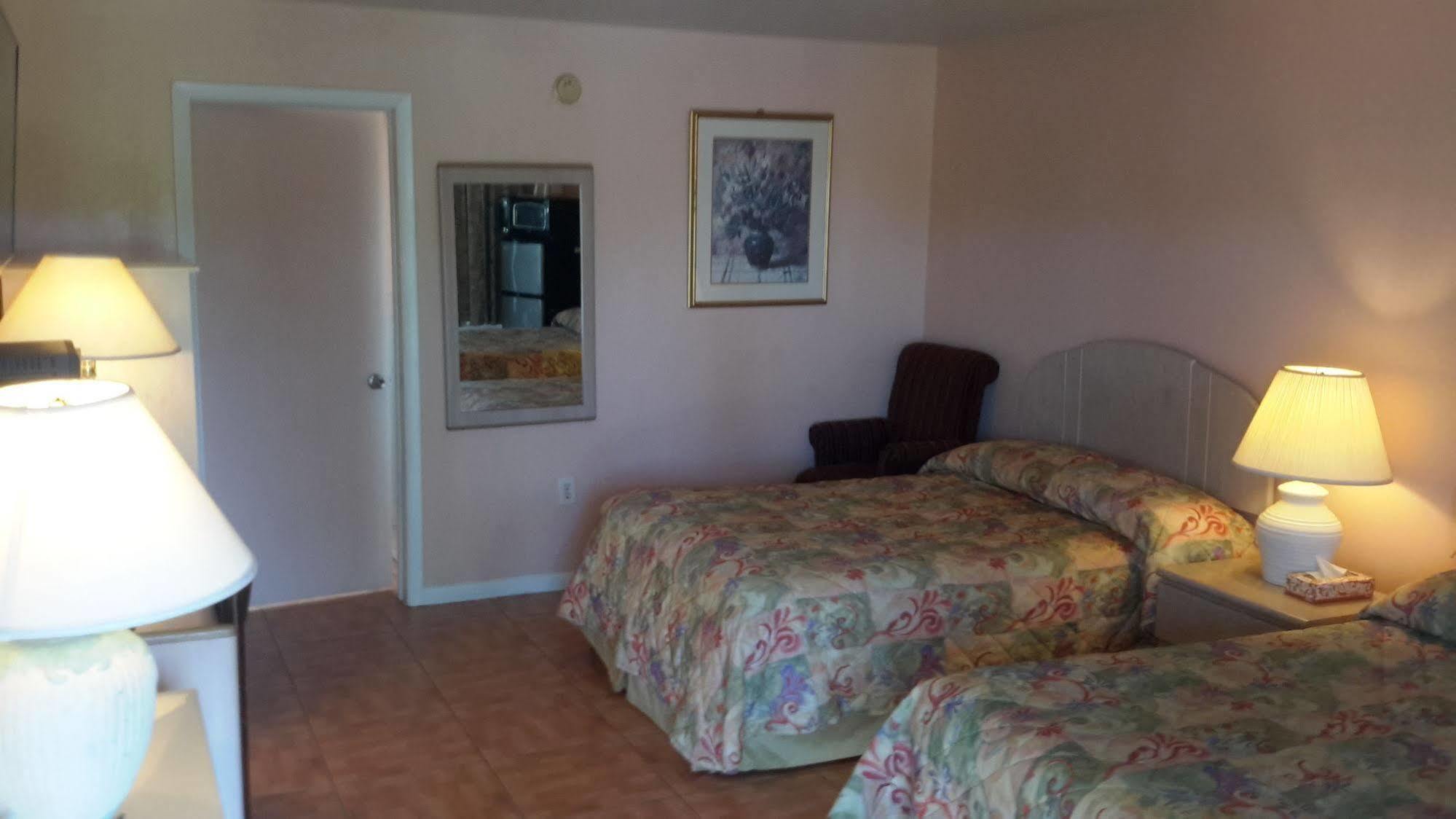 Conty'S Motel North North Naples Exteriér fotografie